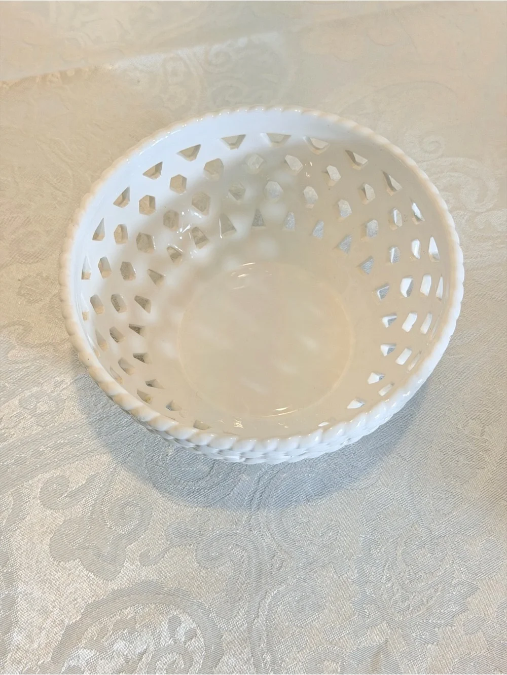 Bath & Body Works White Ceramic Lattice Rope Candle Holder Bowl